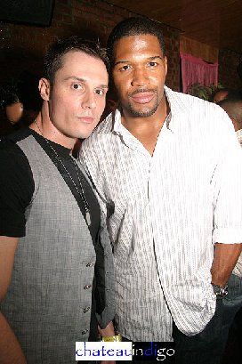 Keith Collins & NY GIants Michael Strahan at the 3rd Annual Strahan-Dreier Charity Weeknd Kickoff NYC (photo credit Chateauindigo.com)
