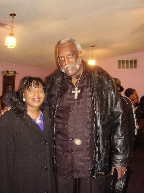 Linda Ellis of the Bell Singers & Rev. Eddie Brooks! The TALL Man with the BIG Voice!
