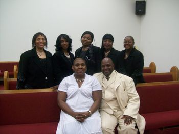 Bell Singers with Rev. & Mrs. Davis of the Lauderdale Baptist Church
