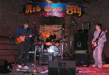 Equiliberation live at Red Eyed Fly, March 1, 2007.
