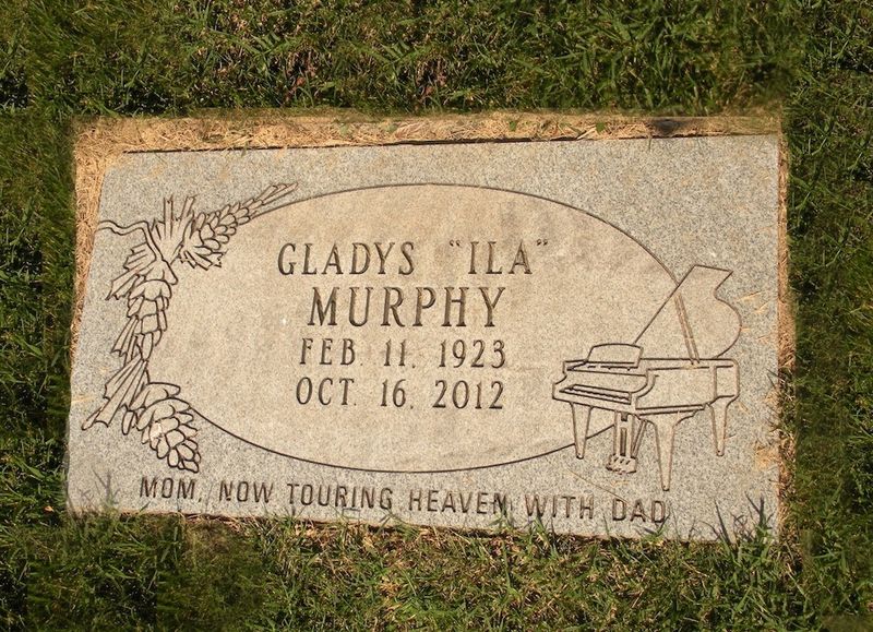 The_Mom_s_Headstone_resized.jpg