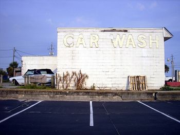 Car Wash. Panama City, Florida, 2006.
