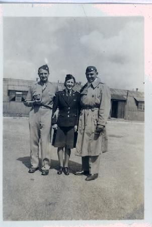 dad and mom and clark in england  wwII
