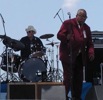 My pleasure to play drums for Sam Myers with Anson Funderburgh & the Rockets at Tampa Bay Bluesfest 2004.
