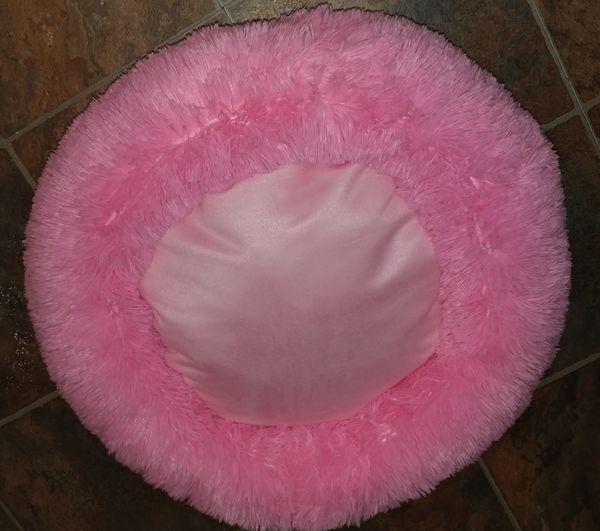 Reversible Image of Pink Bed
