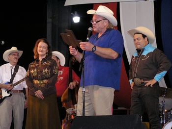 Al Dressen presenting Carolyn with her Texas Western Swing Hall Of Fame plaque
