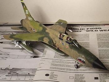 1/72 F-105  "Wild Weasel"
