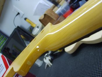 The intitial graining is finished, and a coat of lacquer has been sprayed to seal everything I've done so far...
