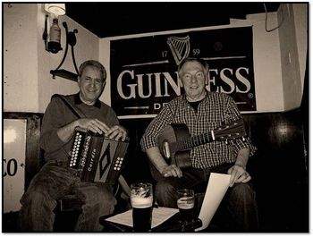 with Tom Walker playing at The Fiddler's Elbow, Florence, Italy
