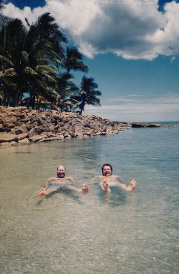 Cooling off with my friend Duncan Meiklejohn, 1988 Hawaii, while on tour with Henry Lowe.
