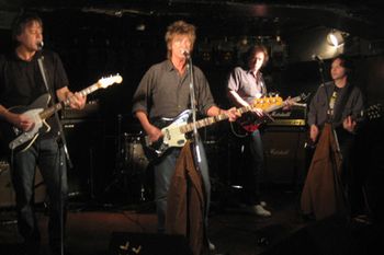 Soundcheck with special guest Paul Chastain, prior to the 4/06/09 gig in Shinjuku.

