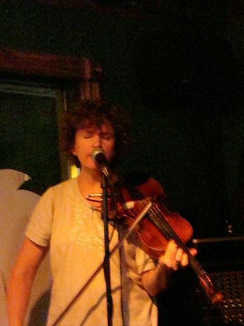 Annie and her Fiddle
