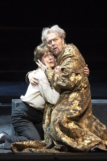Fjodor/Boris Godunov with Ferruccio Furlanetto @Michael Poehn/Wiener Staatsoper
