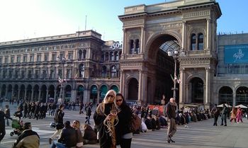 The Dutchess and her manager/daughter Chantel in Milan
