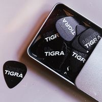 Lisey Tigra Guitar Picks