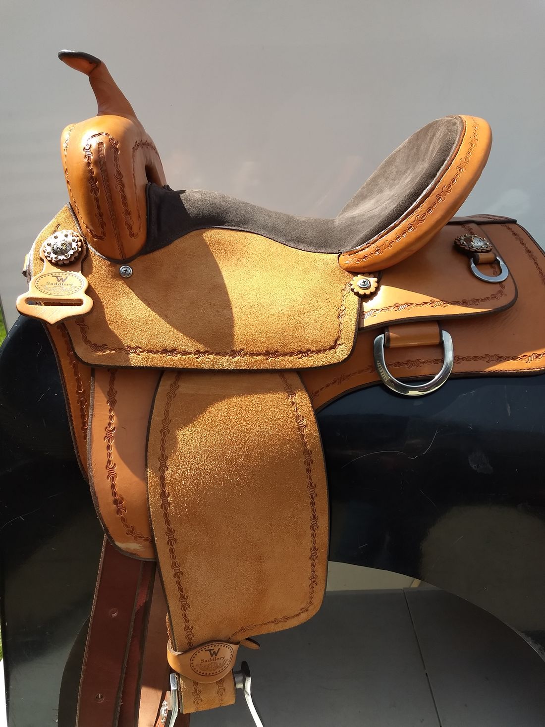 Barrel Saddle with rough out
