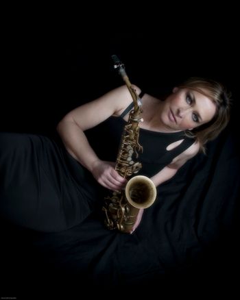 Saxophonist Dorset Lady Sax UK - Wendy Allen
