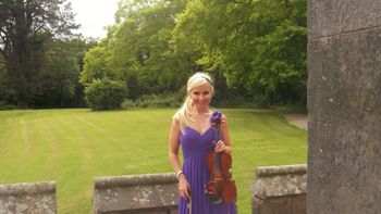 Crom Castle, Enniskillen outdoor background violin for the drinks reception.
