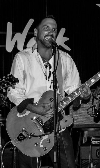 the BLACK CATS NYC Andrew Giordano Live at Sidewalk NYC: Photo by James Adams
