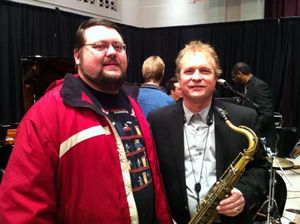 Bob and Rich - it's a Selmer Soloist, for those wondering