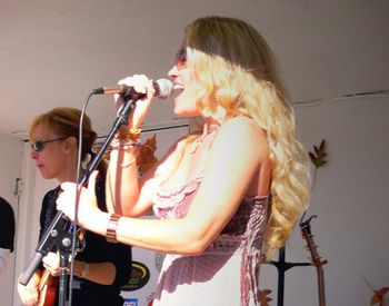 Beautiful day at the Fall Festival of Leaves in Bainbridge, OH!  