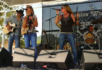 Beautiful lake stage @ BB Lake!  