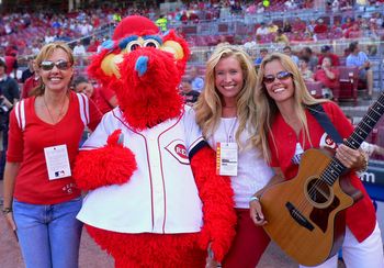 A quick dance lesson from Gapper before singing the Anthem for the Reds @ Great American Ballpark!  