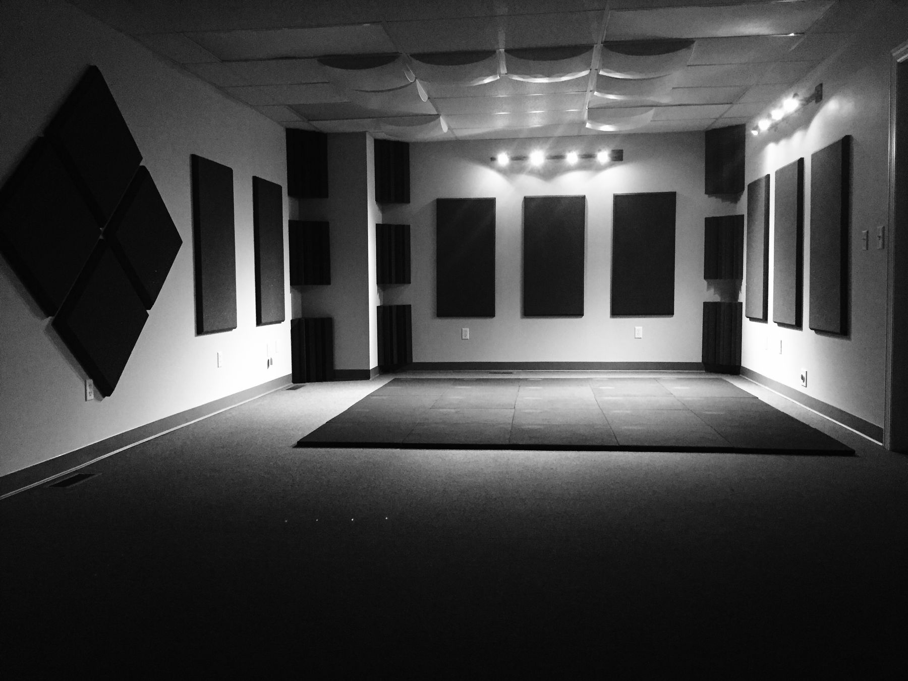 Drum Paradise Nashville Inc. Store