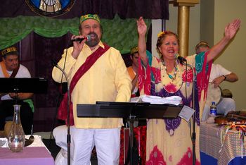 Feast Of Pentecost Shavuot Merv and Merla leading worship
