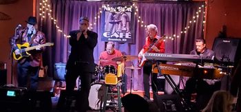 Paulverizers @ New Deal Cafe 2019
