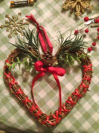 Christmas Wreath - Bodiam (For UK Customers)