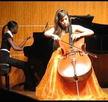 Krystal Thomas with Evelyn Aguirre-Araya, cello
