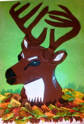 Deer cake for avid hunter
