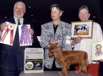 A Cabell daughter, Pratt I Know She's Mine won a 4 pt. Major at her first AKC show at the Asheville Kennel Club in 2005 at just 12 months of age. Ivy won out of Bred By for Winners Bitch and Best Opposite Sex.

