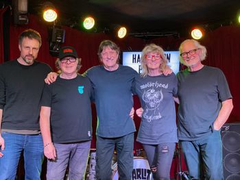 Ric Lee (Ten Years After), Suzy Starlite, Simon Campbell, Steve Gibson & Christian Madden (Liam Gallagher Band) - Half Moon Putney
