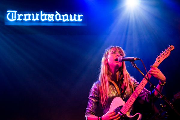 Noah Vonne at the Troubadour. Photo by Coconut Spaceship.