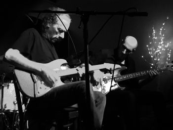 guitarist Scott Henderson, Scott G. Velvet Note (Alpharetta, GA. 6/25/2016)
