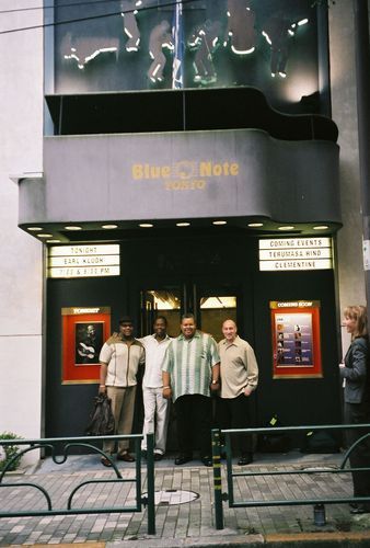 Yonrico Scott, Earl Klugh, Al Duncan, Scott. Blue Note-Tokyo, 2006
