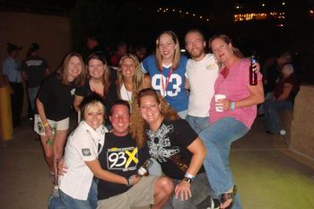 Nina and Jes and the 93xFam
