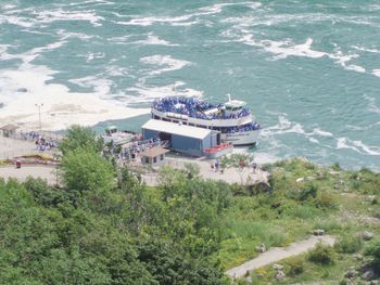 The World Famous Maid of The Mist.
