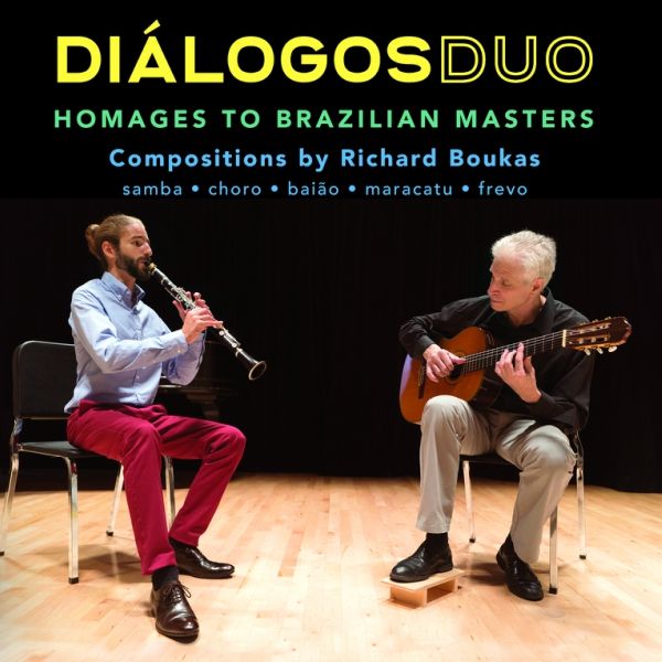 Debut CD of Díalogos Duo, featuring two suites (7 movements each) and a piece for solo bass clarinet.