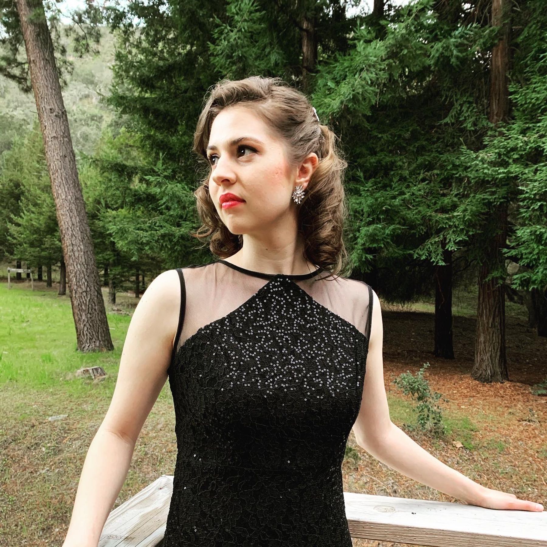 Kathryn Loomis Bio