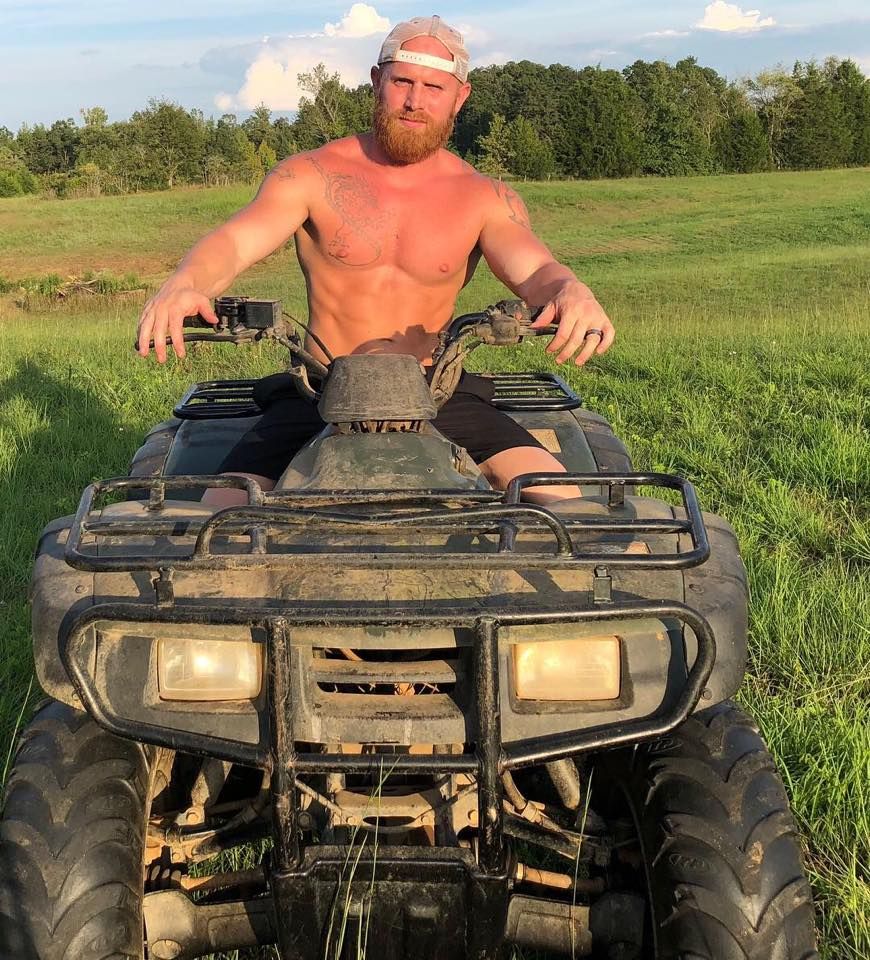 Ginger Billy Press Photos