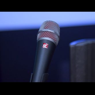 sE V7 Vocal Dynamic Microphone (Click Image)