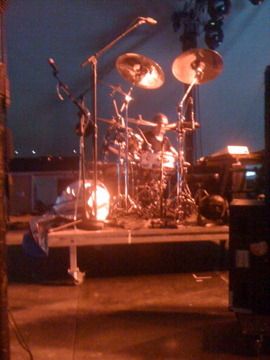 I took this photo of the Frampton drums just minutes before the storm hit.

