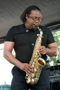 Dwight onstage at Birmingham's Juneteenth Festival in 2007
