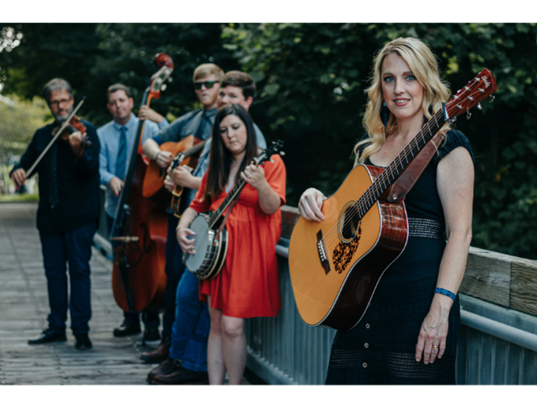 The Amanda Cook Band - Meet The Band