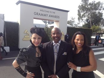 At the Grammy Awards with singers Arthur Johnson and Lea Sweet.
