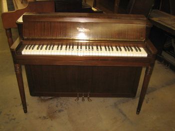 41 Winter 73 key Spinet after refinishing, new key covers and complete cleaning
