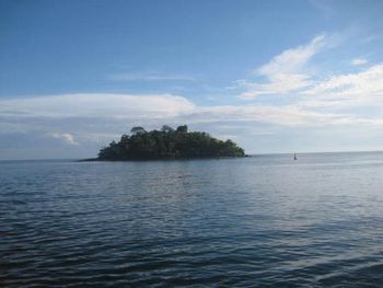 Random island photo, on the way to Camiguin Island
